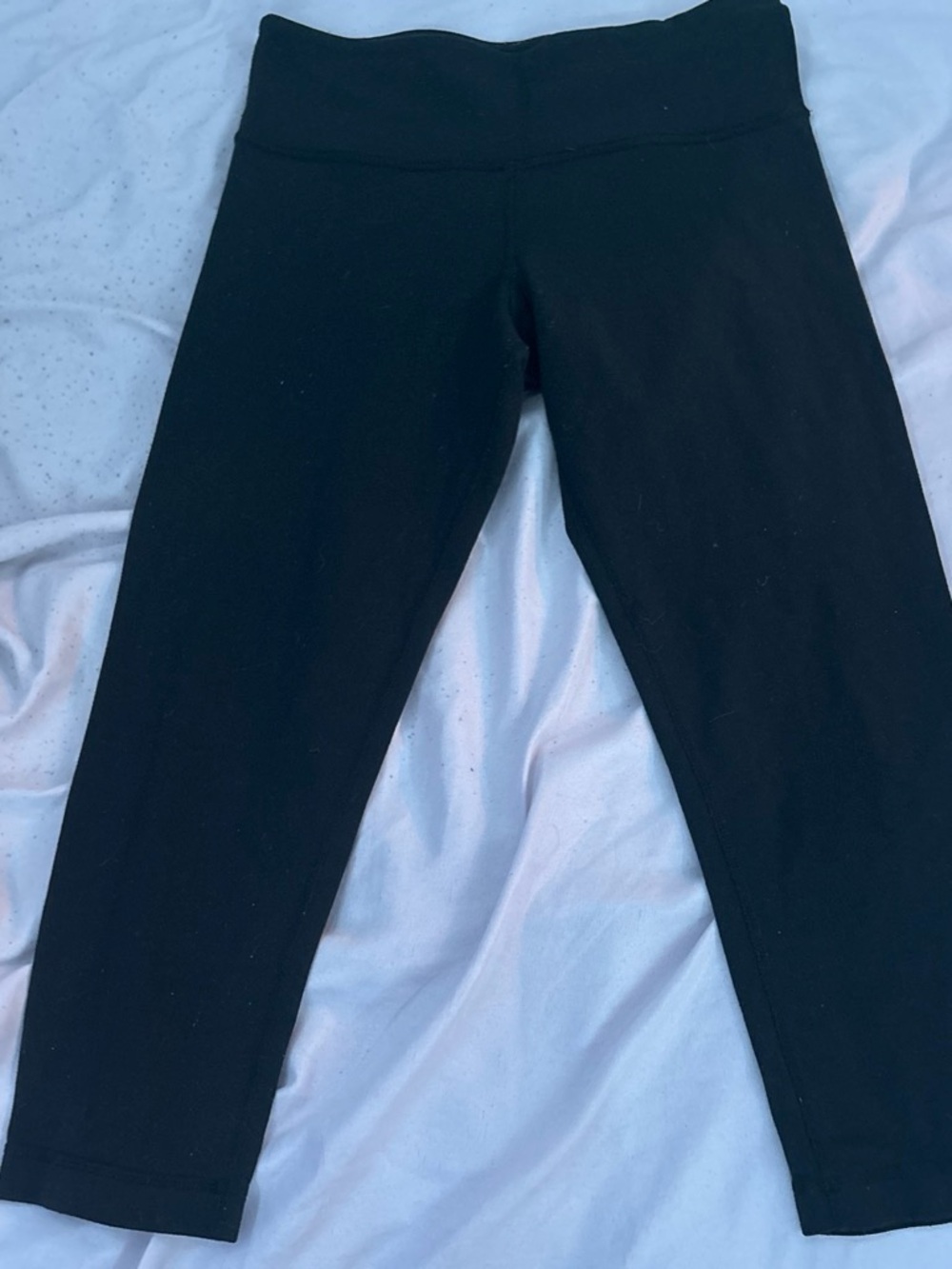 lululemon athletica Black Cropped Leggings
